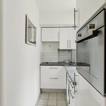 Les Invalides & Eiffel Tower - 1br - Cityapartmentstay *
